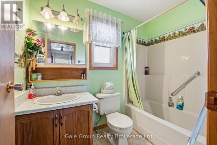 Photo 18 at 38 Adams Avenue, Tillsonburg