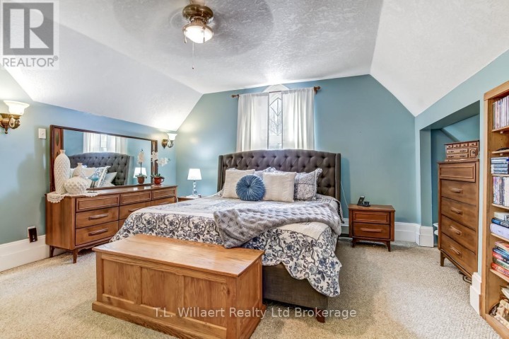 Photo 14 at 312375 Dereham Line, Rural South-west Oxford, South-West Oxford