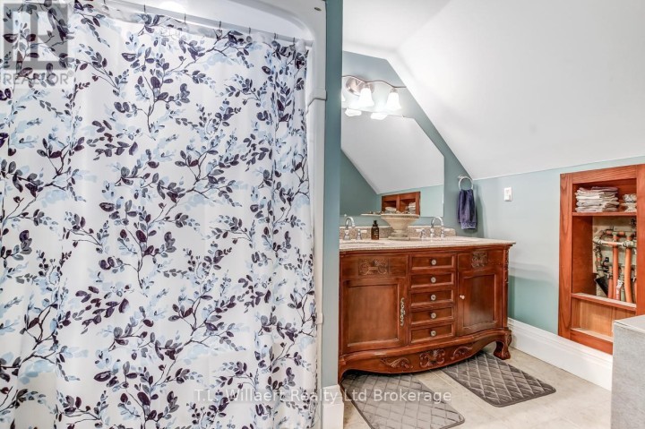 Photo 16 at 312375 Dereham Line, Rural South-west Oxford, South-West Oxford