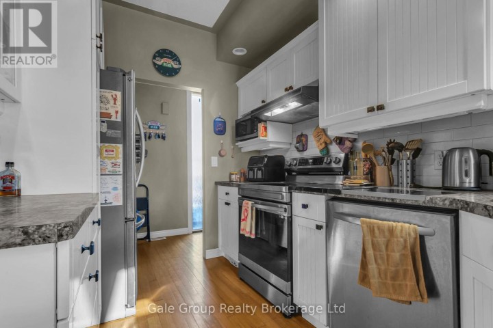 Photo 9 at 26 Woodland Crescent, Tillsonburg