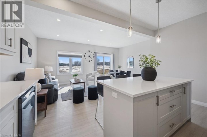 Photo 11 at 212 Green Gate Boulevard, Churchill Park / Moffatt Creek, Cambridge