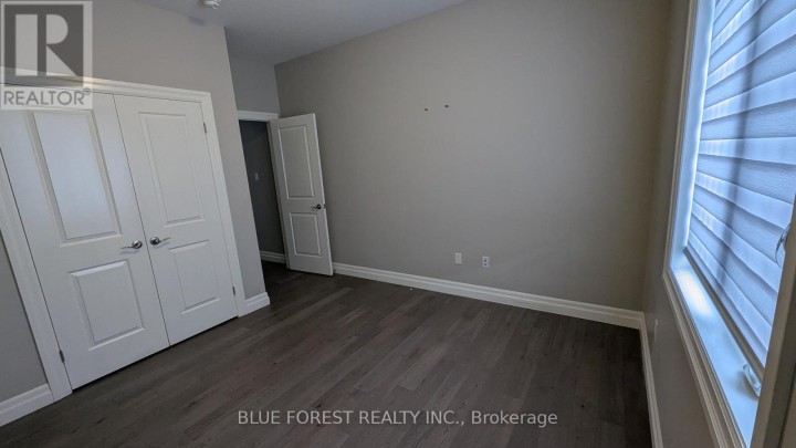 Photo 13 at 11 - 273 Riddell Street, Woodstock - North, Woodstock