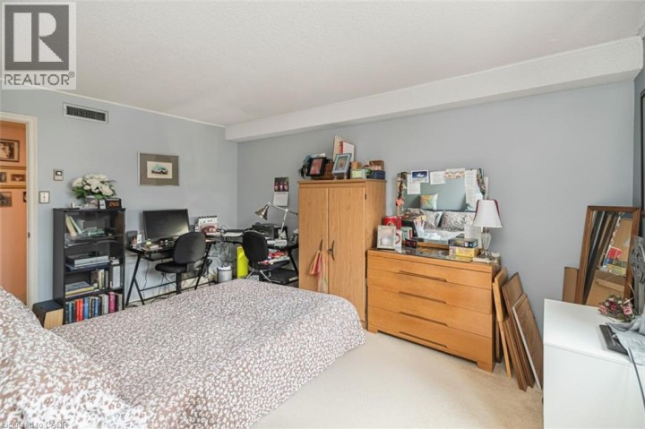 Photo 18 at 304 - 150 W Wilson Street, Dancaster / Nakoma / Maple Lane, Ancaster