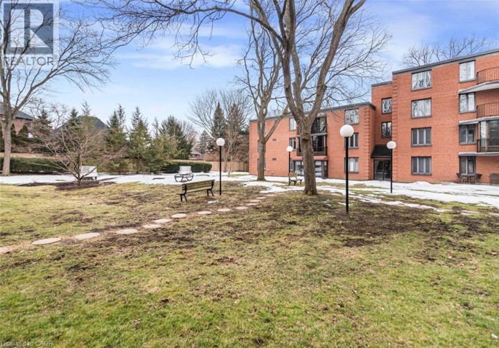 Photo 27 at 304 - 150 W Wilson Street, Dancaster / Nakoma / Maple Lane, Ancaster