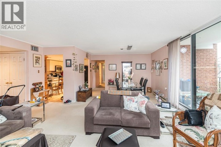 Photo 5 at 304 - 150 W Wilson Street, Dancaster / Nakoma / Maple Lane, Ancaster