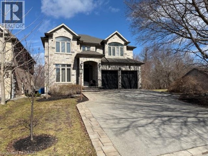 Photo 12 at 211 Tollgate Drive, Maple Lane Annex, Ancaster