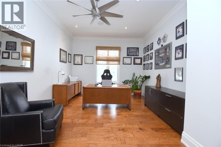 Photo 20 at 211 Tollgate Drive, Maple Lane Annex, Ancaster