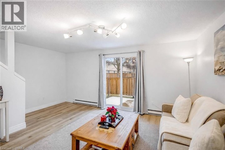 Photo 5 at 16 - 494 Grey Street, Echo Place, Brantford