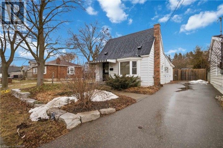 Photo 1 at 112 Harold Avenue, Lion's Park, Brantford