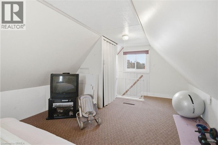 Photo 21 at 112 Harold Avenue, Lion's Park, Brantford