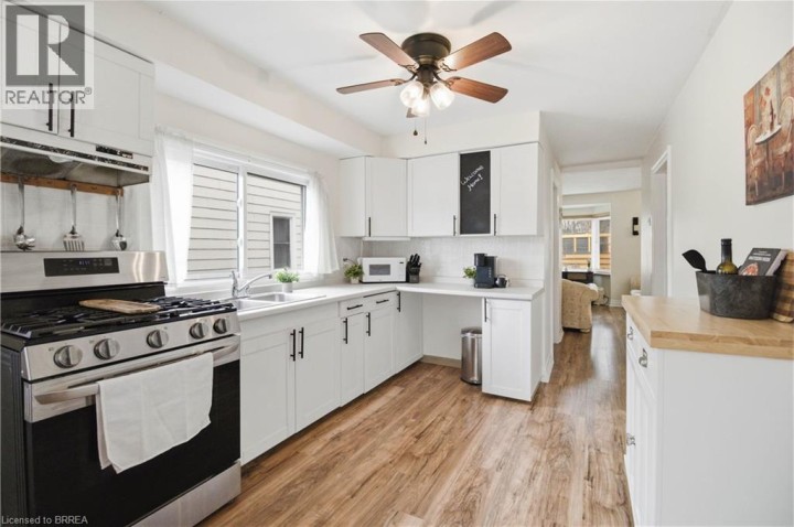 Photo 9 at 112 Harold Avenue, Lion's Park, Brantford