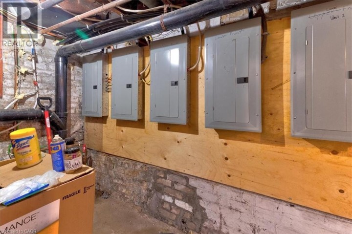 Photo 45 at 135 Sherwood Drive, Old West Brant, Brantford