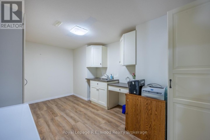 Photo 29 at 36 Woodland Crescent, Tillsonburg