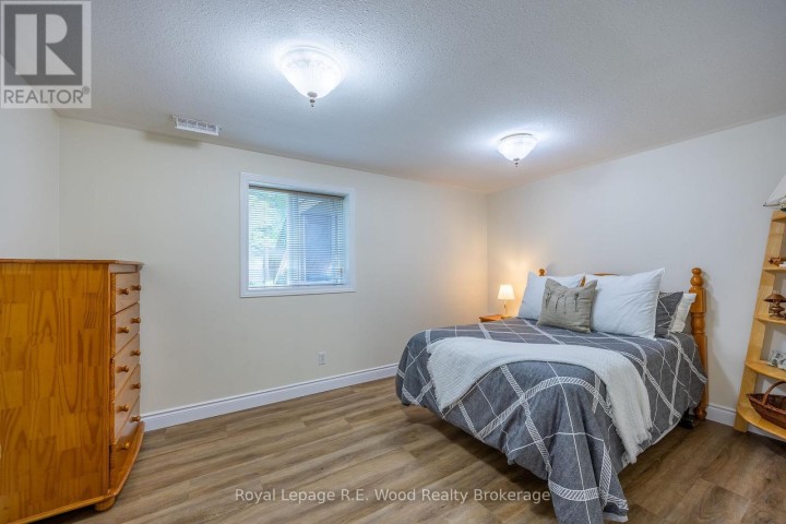 Photo 33 at 36 Woodland Crescent, Tillsonburg