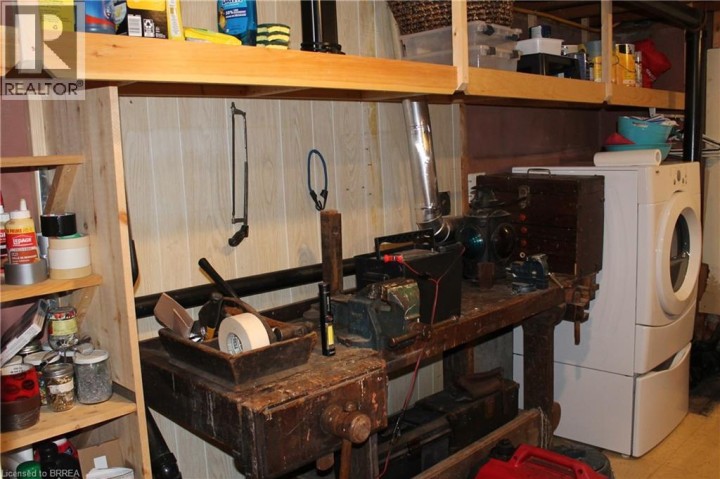 Photo 18 at 27 Collingdon Drive, Echo Place, Brantford