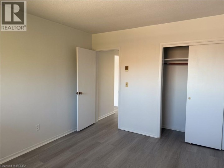 Photo 15 at 3 - 36 Graham Avenue, Lion's Park, Brantford