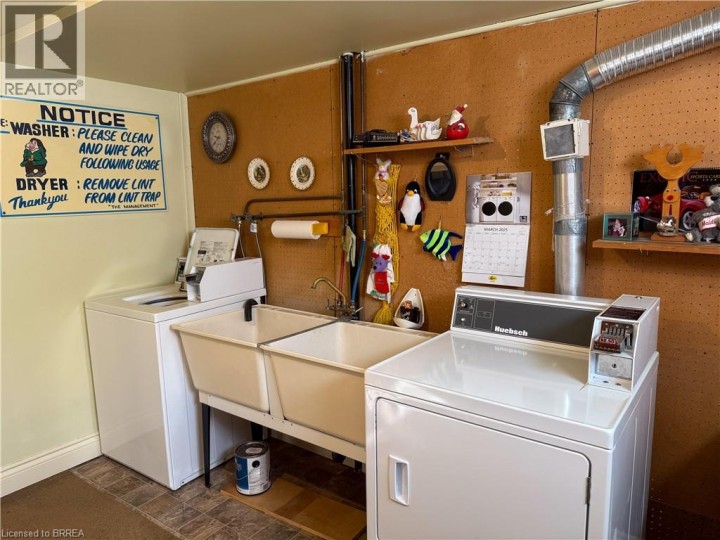 Photo 25 at 3 - 36 Graham Avenue, Lion's Park, Brantford