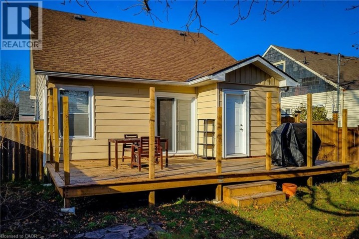 Photo 6 at 54 Eighth Avenue, Eagle Place East, Brantford