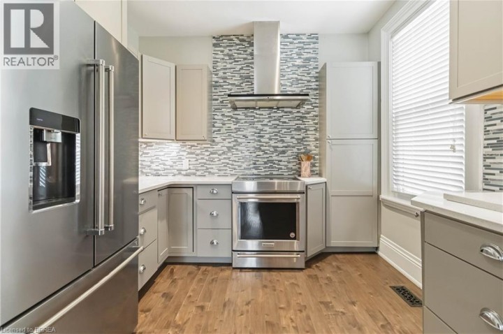 Photo 12 at 200 Brant Avenue, Lansdowne, Brantford