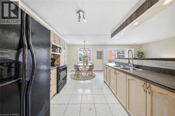 Photo 3 at 16 - 616 Grey Street, Echo Place, Brantford