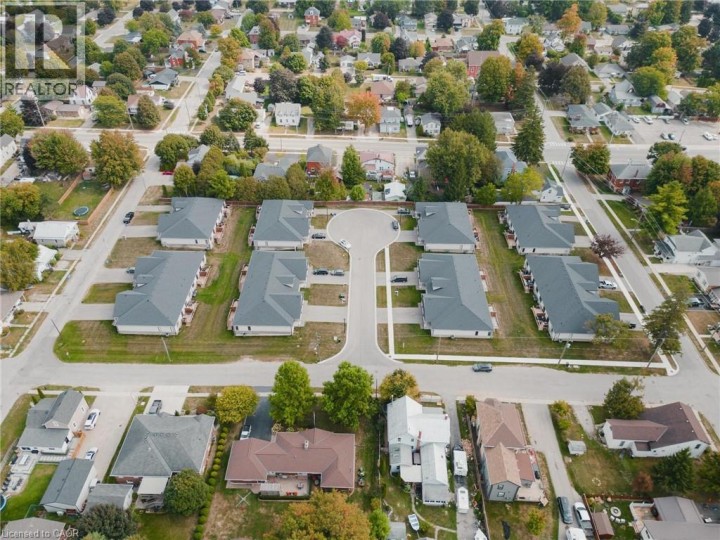 Photo 16 at 202 - 12 Washington Street, Norwich Town, Norwich