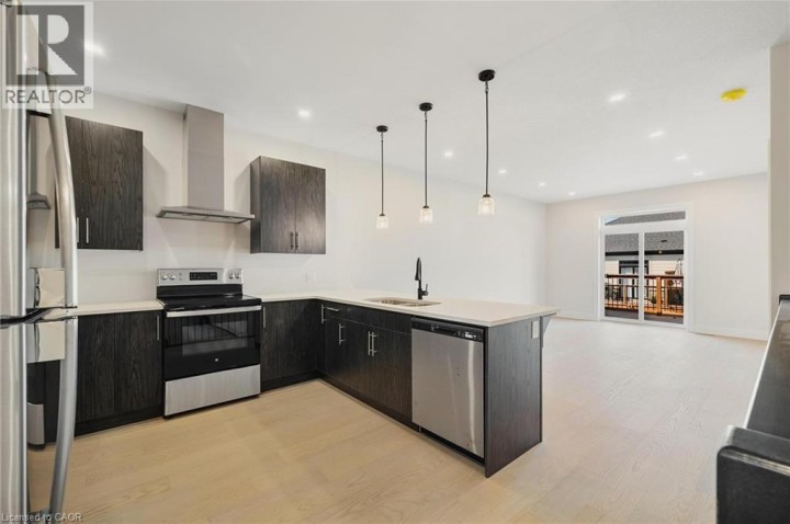 Photo 3 at 202 - 12 Washington Street, Norwich Town, Norwich