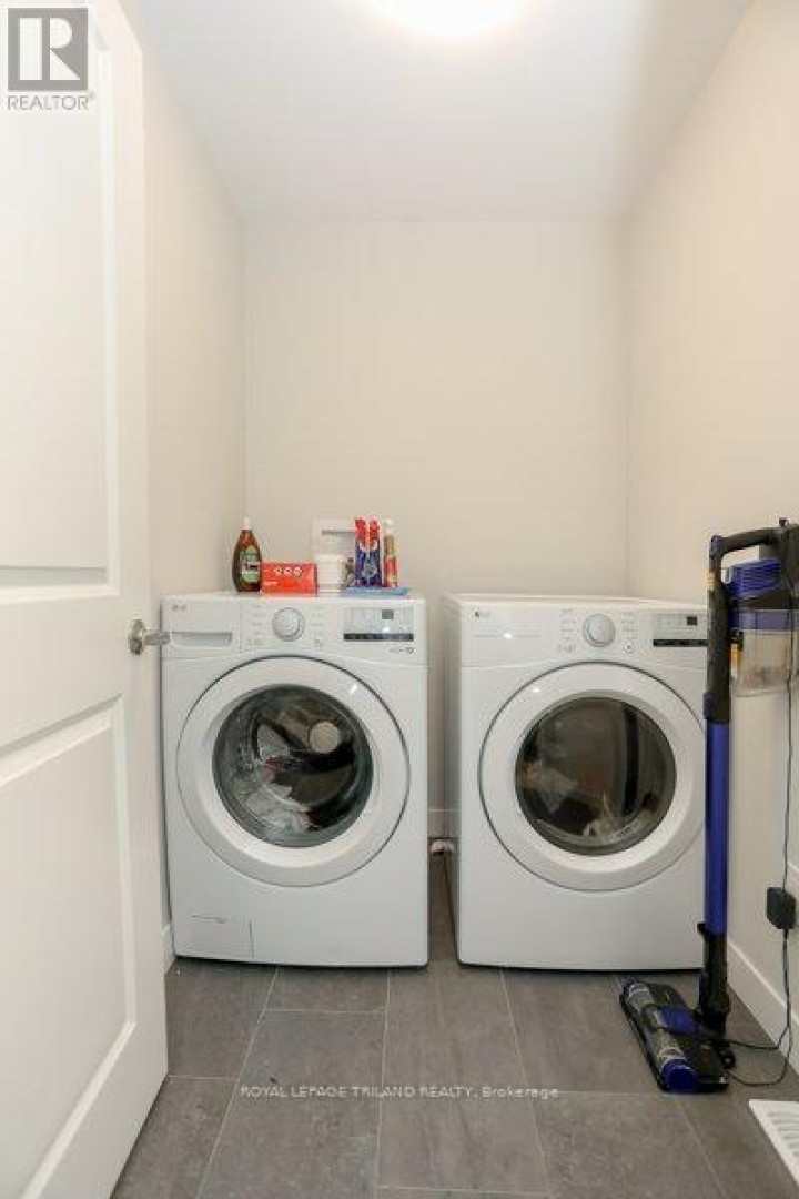 Photo 25 at 17 Evylean Court, St. Thomas