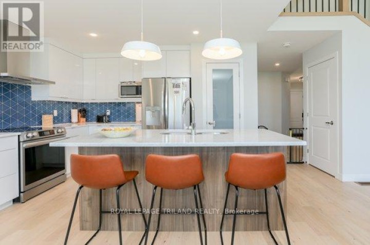 Photo 9 at 17 Evylean Court, St. Thomas