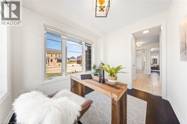 Photo 7 at 1 Bee Crescent, Empire South, Brantford