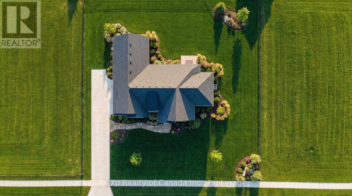 Photo 2 at 65 Meadowlands Drive, Otterville, Norwich
