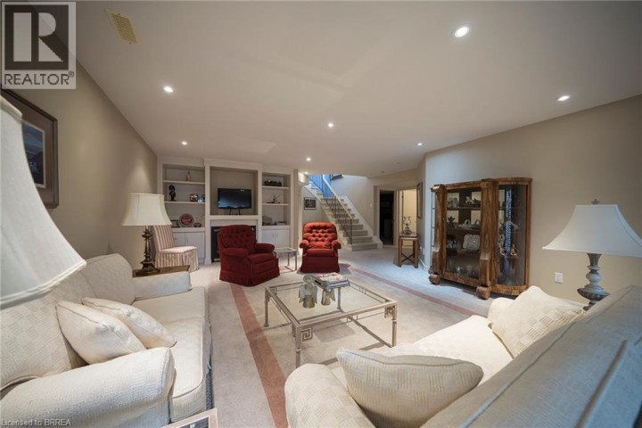 Photo 27 at 21 - 422 Powerline Road, Rosedale / Gable Height, Brantford