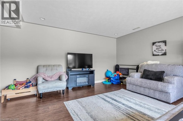 Photo 22 at 26 Woodland Crescent, Tillsonburg