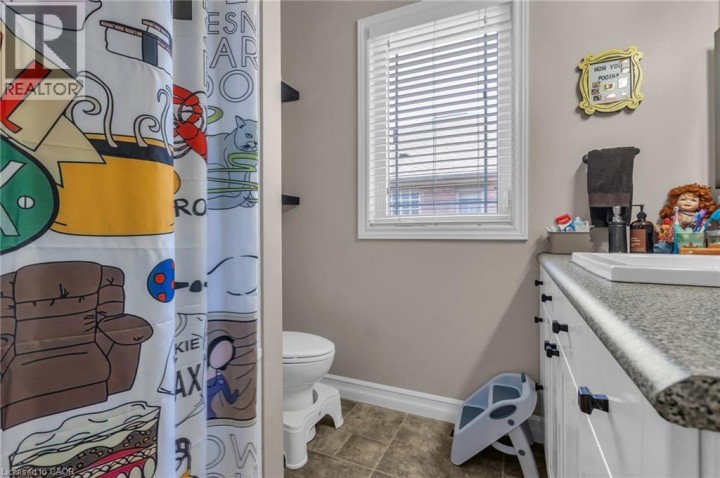 Photo 25 at 26 Woodland Crescent, Tillsonburg