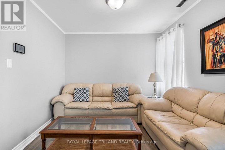 Photo 7 at 3 Penwarden Street, St. Thomas