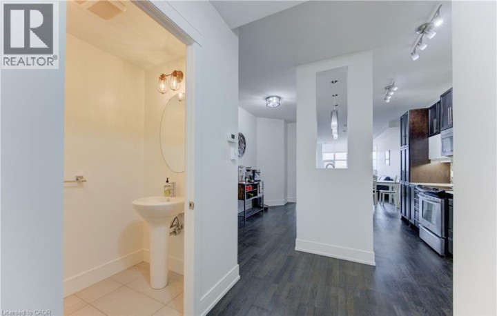 Photo 11 at 601 - 112 Benton Street, Downtown / Rockway / S. Ward, Kitchener