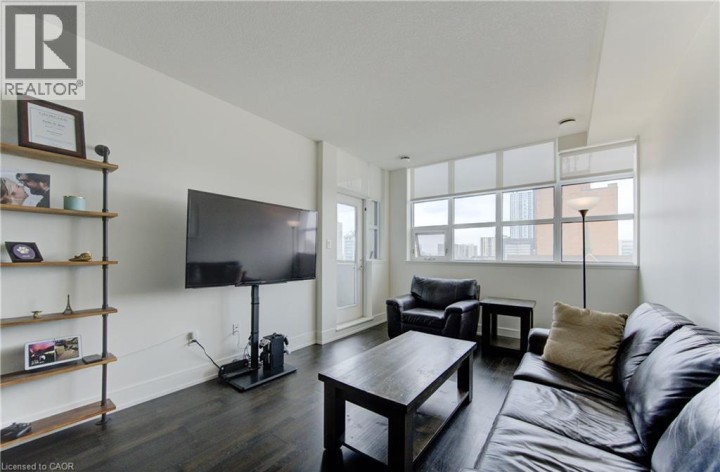 Photo 15 at 601 - 112 Benton Street, Downtown / Rockway / S. Ward, Kitchener