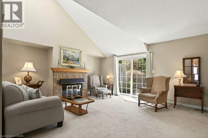 Photo 7 at 20 - 105 W Wilson Street, Parkview Heights, Ancaster