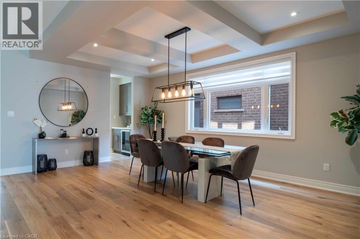 Photo 7 at 19 Secinaro Avenue, Southcote / Duff’s Cors, Ancaster