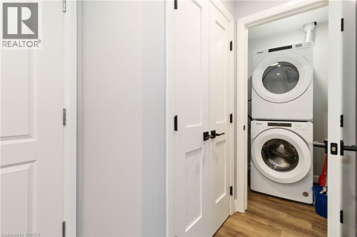 Photo 32 at 409 - 34 Norman Street, Fairview / Greenbrier, Brantford