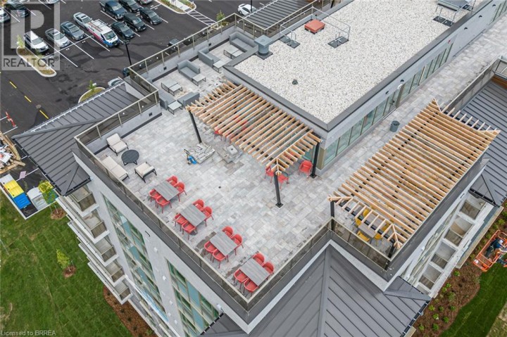 Photo 6 at 409 - 34 Norman Street, Fairview / Greenbrier, Brantford