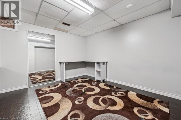 Photo 37 at 263 The Country Way, Laurentian Hills / Country Hills W, Kitchener