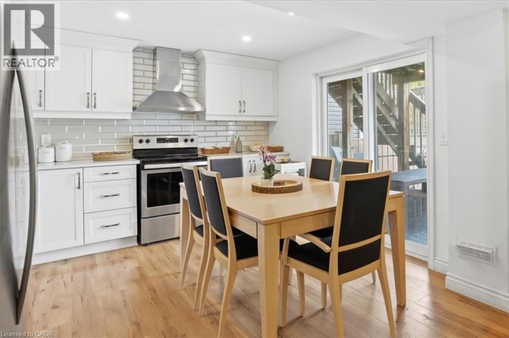 Photo 30 at 328 Shady Glen Crescent, Trussler, Kitchener