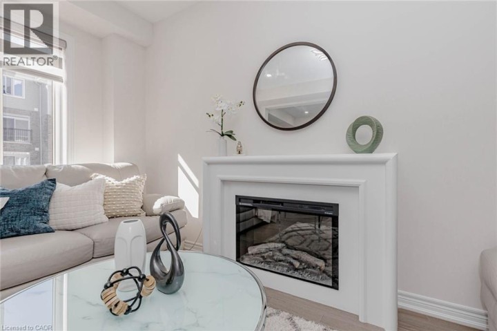 Photo 9 at 172 Beckview Drive, Downtown Kitchener / East Ward, Kitchener