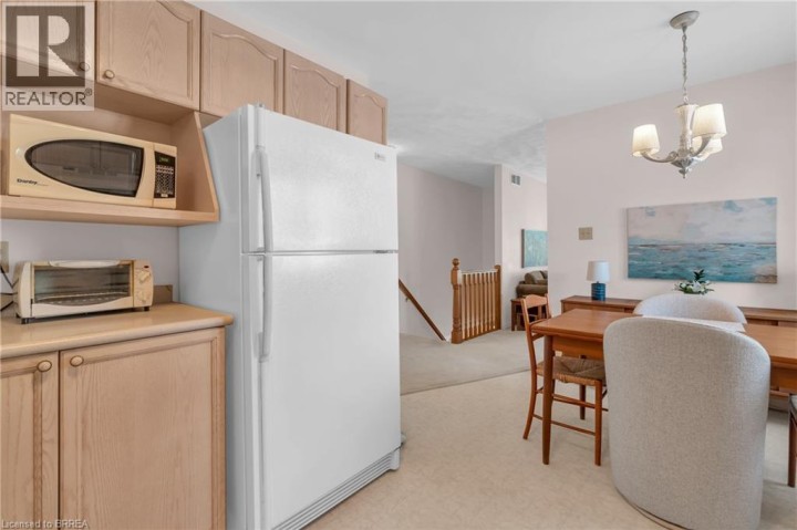 Photo 10 at 50 South Drive, Forest Hill, Kitchener