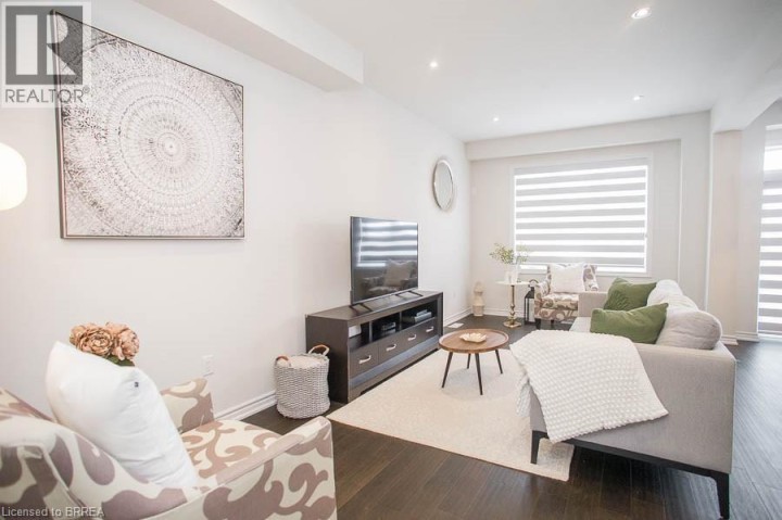 Photo 6 at 7 - 1 Tom Brown Drive, Innerkip (Victoria Park), Woodstock