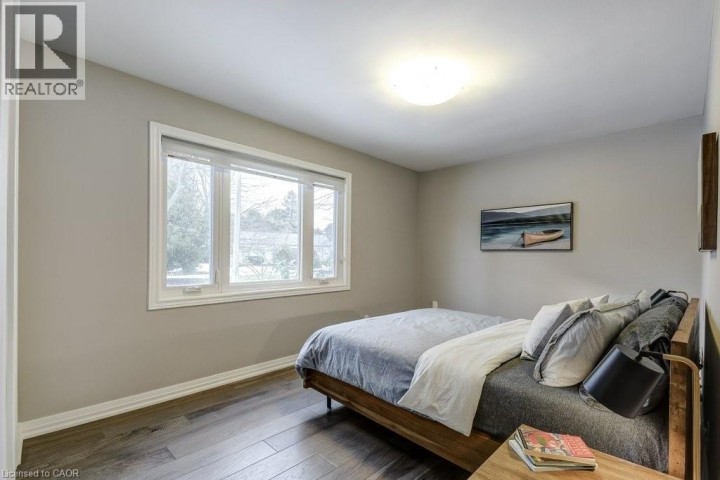 Photo 16 at 34 Oakley Court, Dancaster / Nakoma / Maple Lane, Ancaster