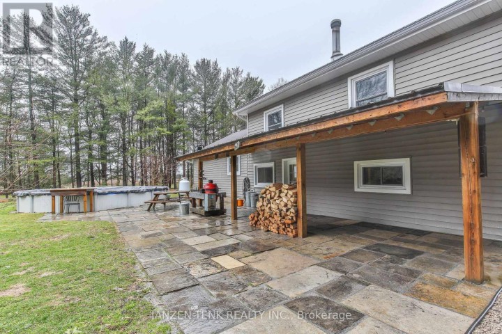 Photo 35 at 9114 Rogers Road, Rural Malahide, Malahide