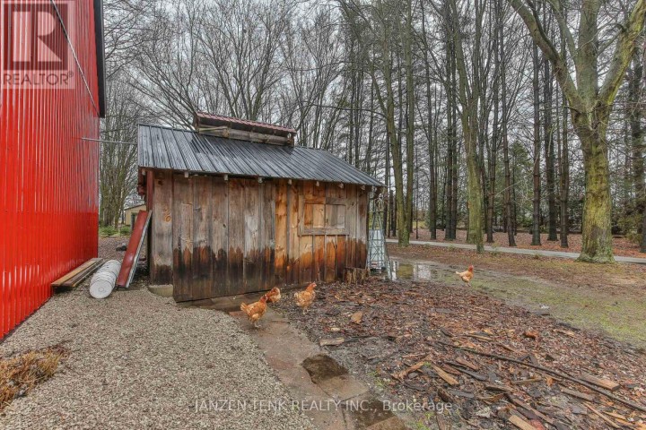 Photo 41 at 9114 Rogers Road, Rural Malahide, Malahide