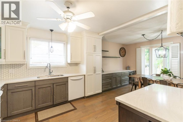 Photo 13 at 76 Enfield Crescent, Brantwood Park, Brantford