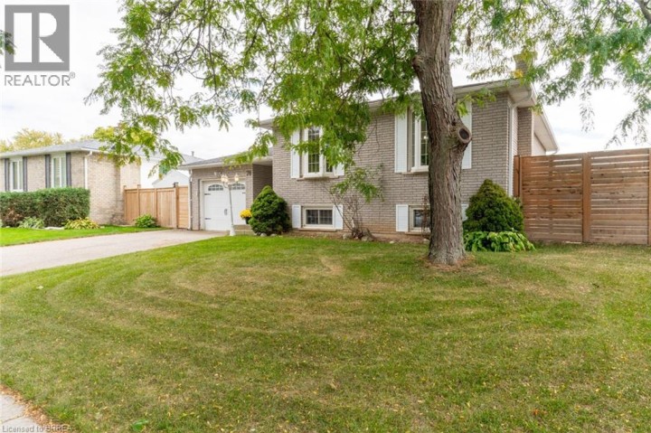 Photo 37 at 76 Enfield Crescent, Brantwood Park, Brantford